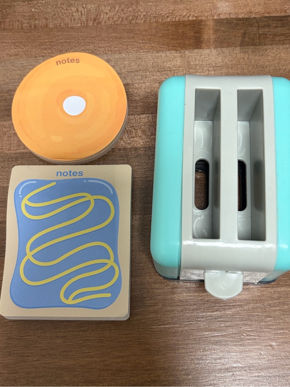 Mint Toaster Notes Holder & Post-its - Picture 5 of 5